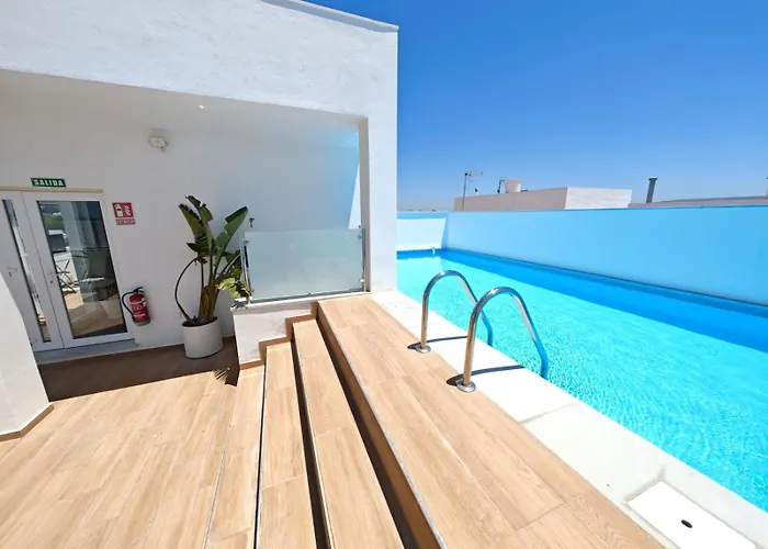 Apartamento Nuevo En Planta Baja C Con Piscina Y Solarium